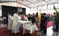 eucaristia-comunitaria-abril